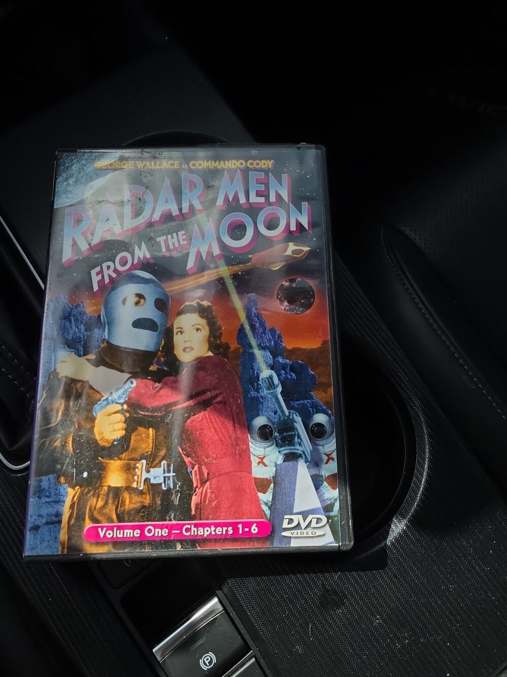 Radar Men from the Moon: Volume One-Chapters 01-06 (DVD)